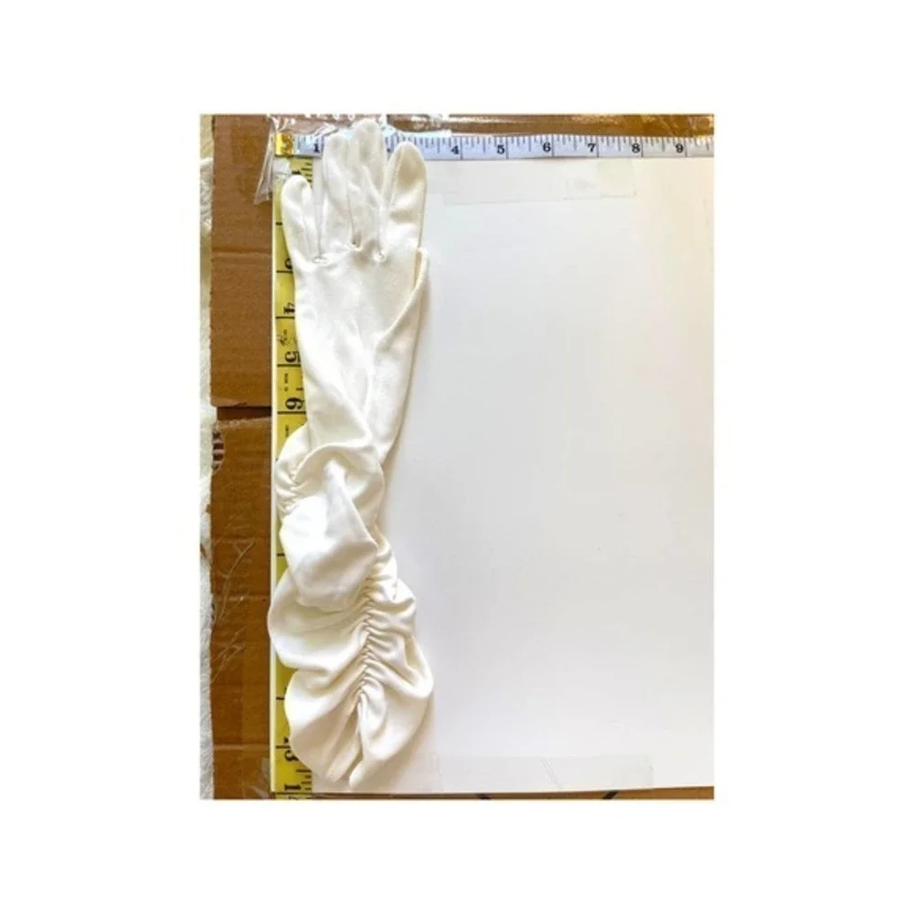 Vintage 1980’s White Ruched Cotton Gloves Formal Prom Costume Size 7